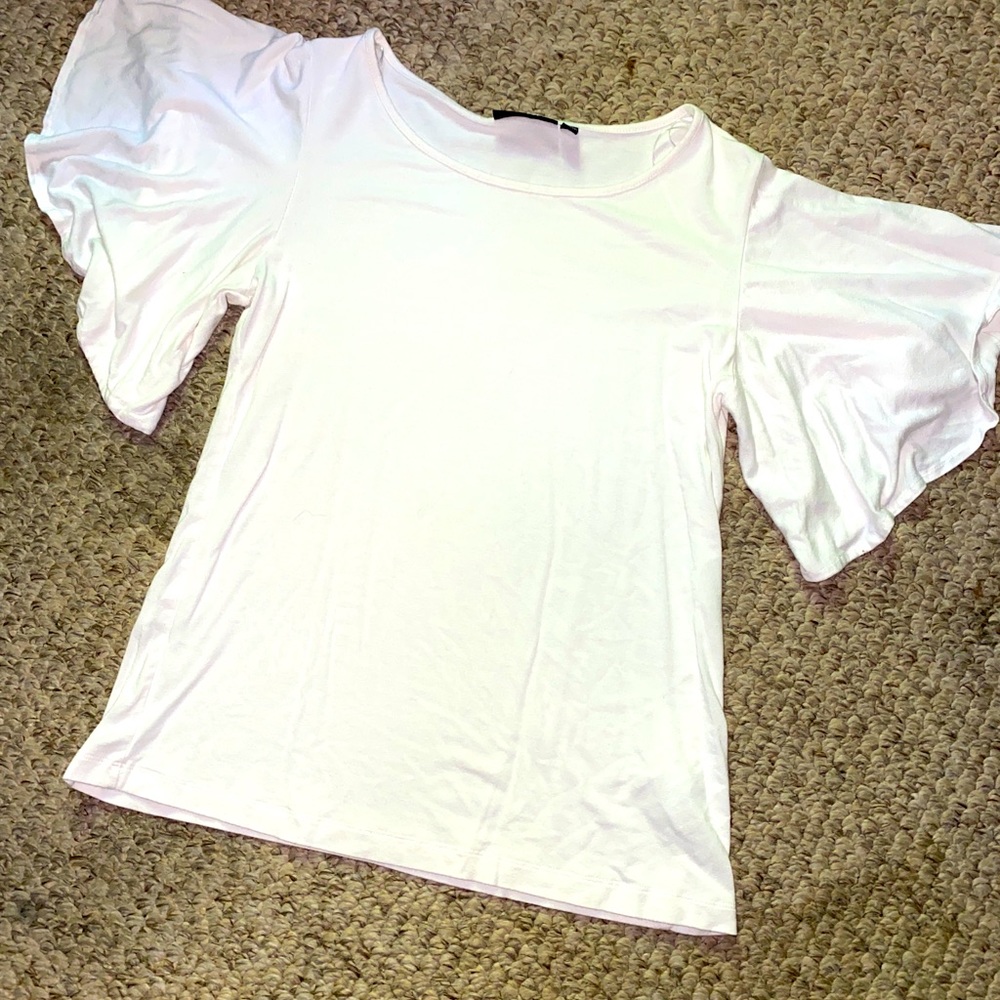 Cute bell sleeve blouse size XS